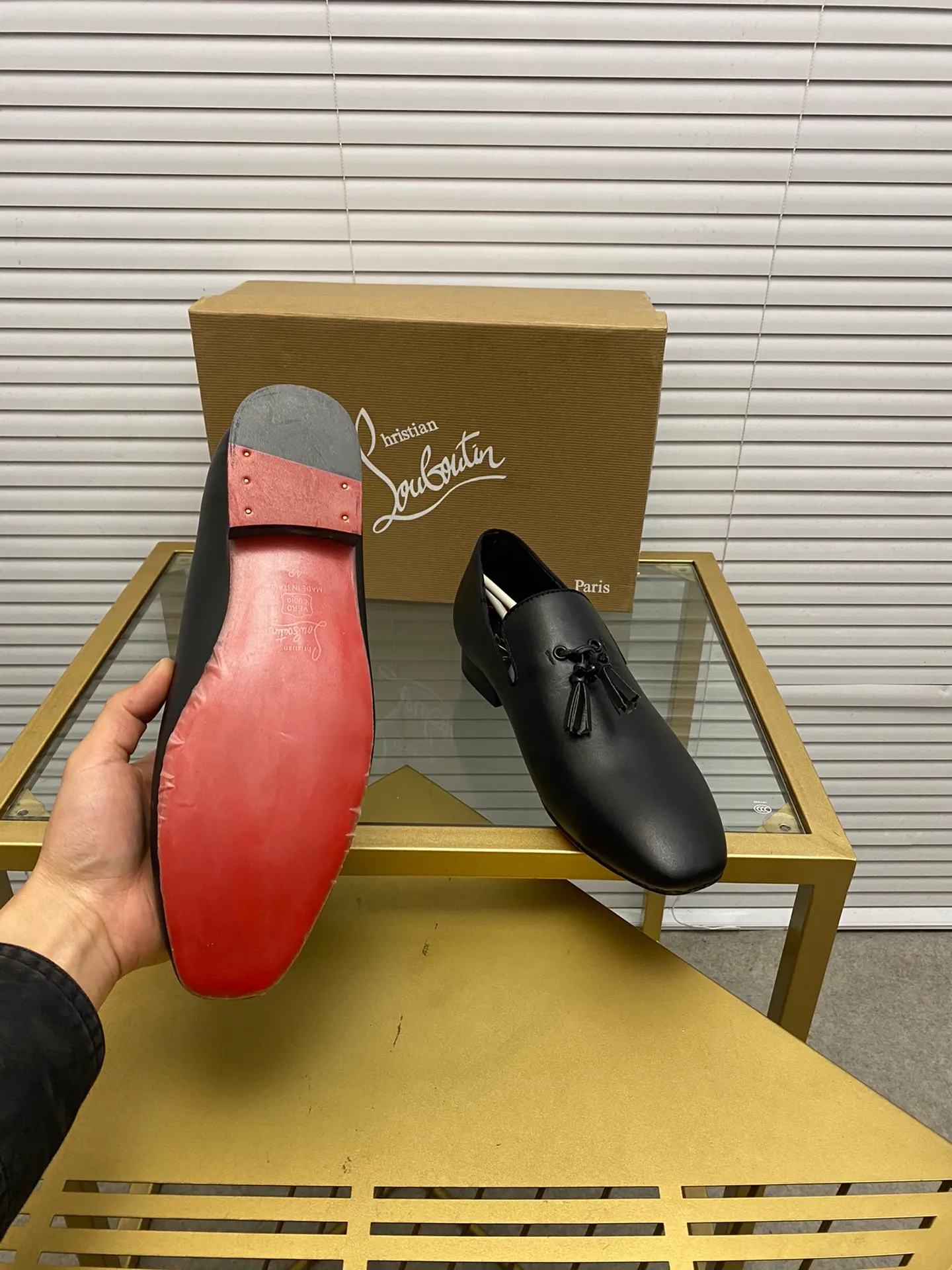 (Customized model) Ex-factory price is 500. christian louboutin2023 latest model (CL red sole shoes) counter series, casual sneakers for couples 📢 📢 📢 exclusive hot style release 🎈🎈💪 movable latex feet 👻 finished outsole line [satisfied] 😝Female 35-40# Male 38#-46, global supply😝 [Top version]: Original imported genuine leather upper, top original leather lining, original molded TPU outsole, original 1:1 detail processing, original shoe last,